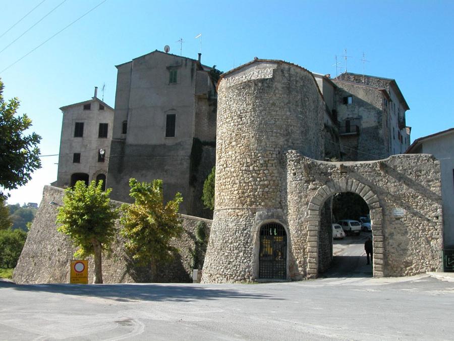 Casa In Antico Borgo Medievale A Tarano Ri, Via Giacomo Leopardi, 15 Villa Exterior photo